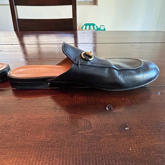 Gucci Princetown Loafers - Picture 10 of 10